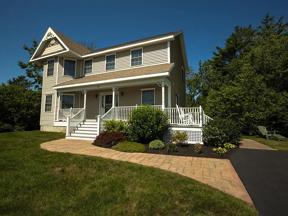 29 Fort Hill Avenue Ext