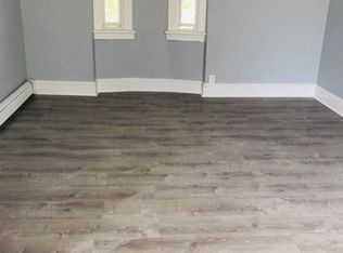 410 Gorge Rd, Cliffside Park, NJ 07010