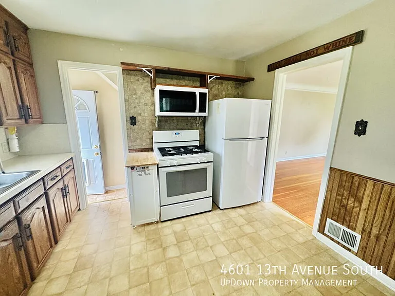 4601 13th Ave S — Photo 10
