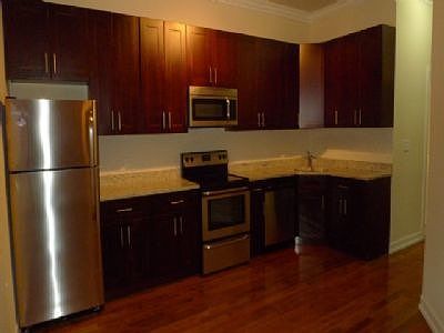 1st image of 5715 N Kenmore Ave APT 1B