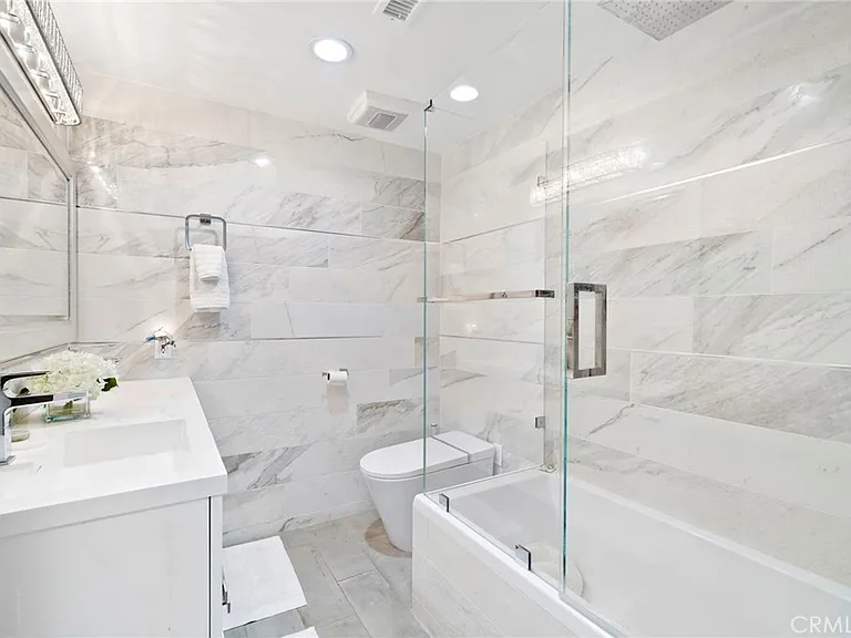 1585 S Coast Hwy #47 — Photo 18
