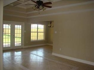 7421 Crestmont Rd, New Orleans, LA 70126