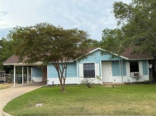 1701 Rosedale St, Bryan, TX 77803