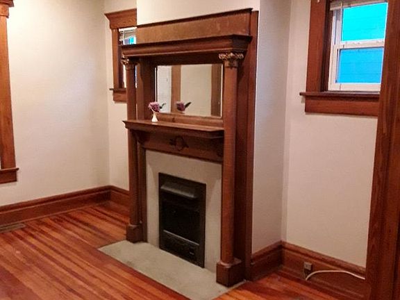 2nd image of 103 E Maynard Ave