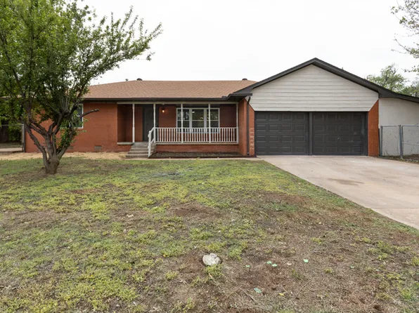 730 N College St, Edmond, OK 73034