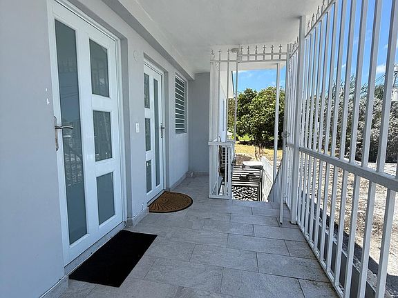 2nd image of 623 Baleare Urb Puerto Nuevo