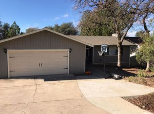 18197 Hummingbird Dr, Penn Valley, CA 95946