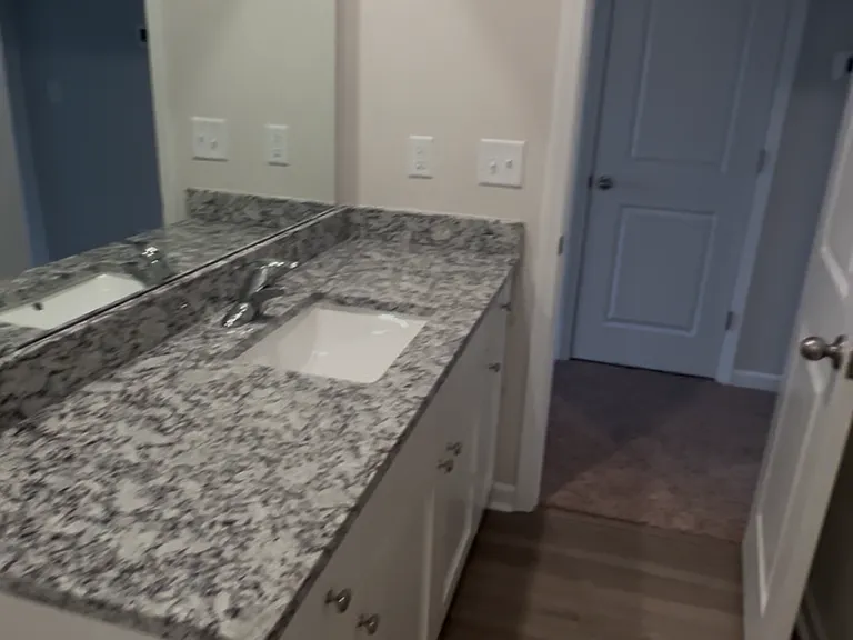 2142 Willow Glen Dr — Photo 26