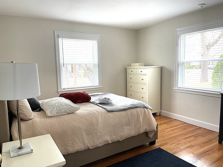 35 Beaconwood Rd #B — Photo 8