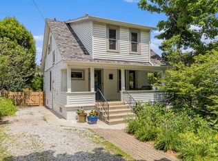 910 Bath St, Ann Arbor, MI 48103