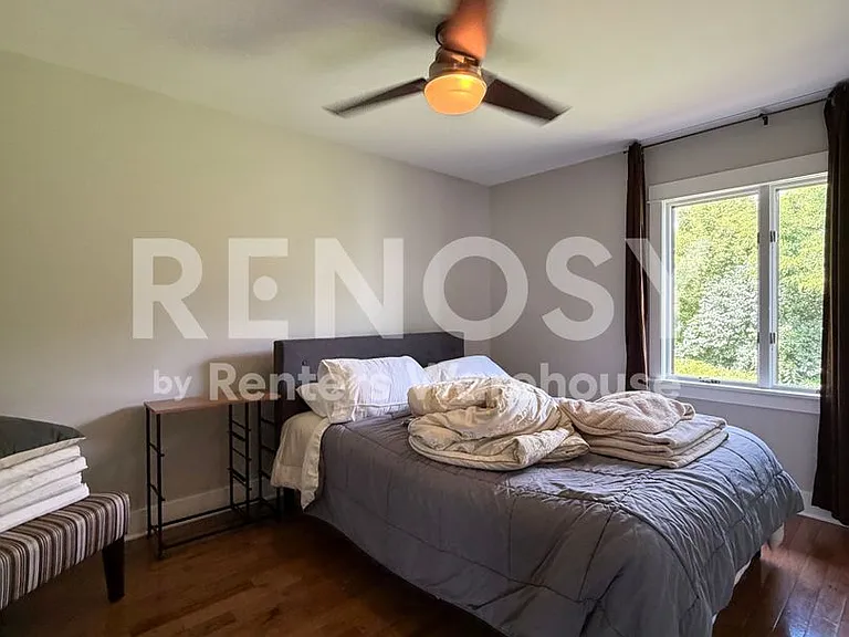 1721 Rivercrest Rd N — Photo 11