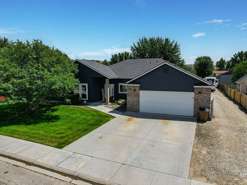 1st image of 2155 Sunrise St