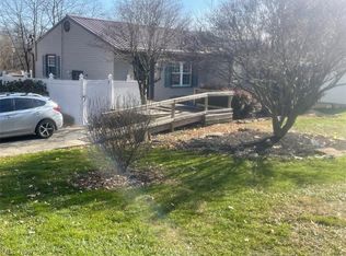 2117 N Price St, Hubbard, OH 44425