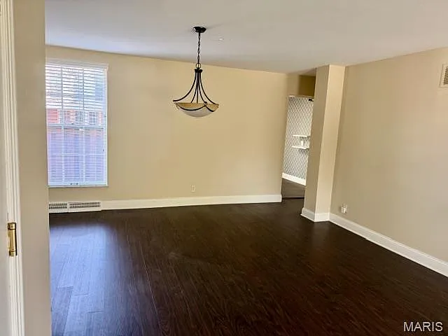 1130 S Mason Rd — Photo 4