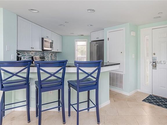 4th image of 77 Ocean Ln APT 416