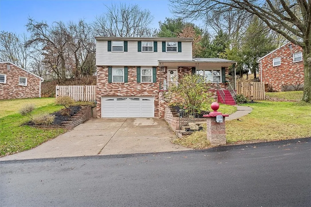 673 Twin Oak Dr photo 1