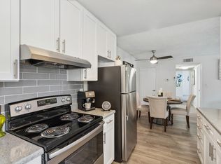 The District Apartment Homes, Colton, CA 92324