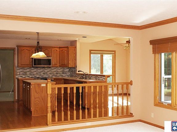 3rd image of 3101 S 81st Street Ct
