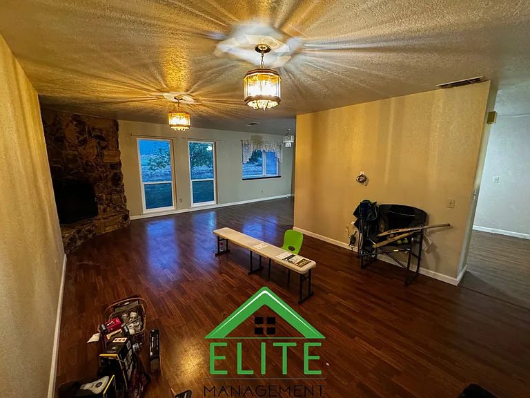 7221 Hedge Ave #1 — Photo 4