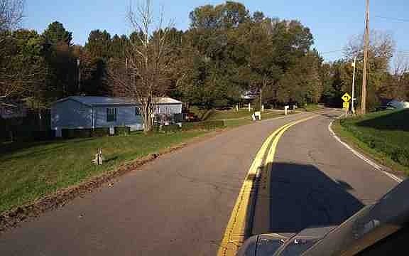 Exterior Neighborhood (street photo)