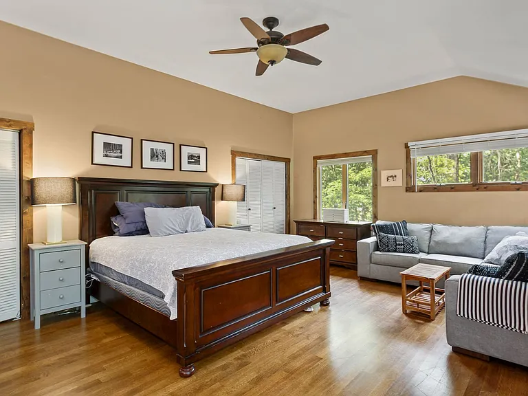 1677 Chinford Trl — Photo 33