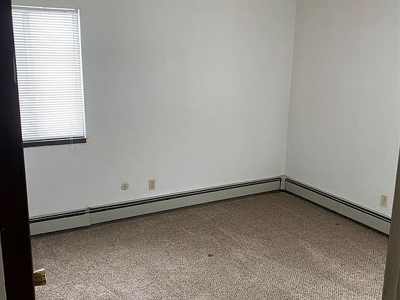 Meade 1 bed bedroom