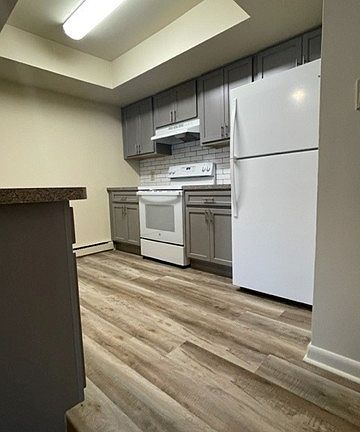 2nd image of 442 Amblewood Way #442
