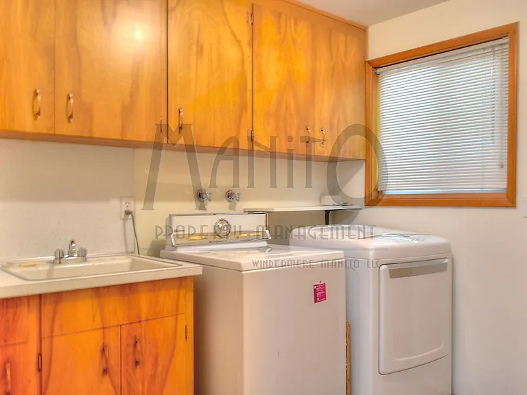 512 W 15th Ave — Photo 18
