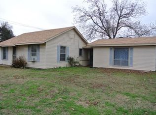995 Us Highway 84 W, Teague, TX 75860
