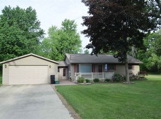 4822 S Flajole Rd, Midland, MI 48642