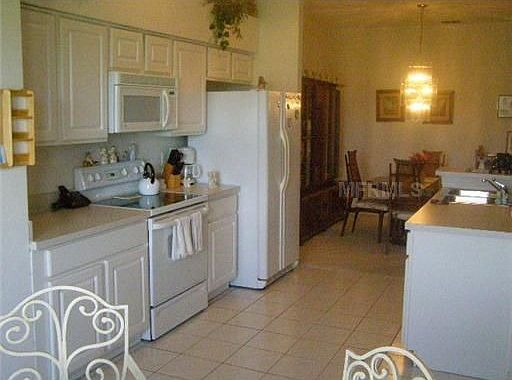 5th image of 111 Club Villas Ln