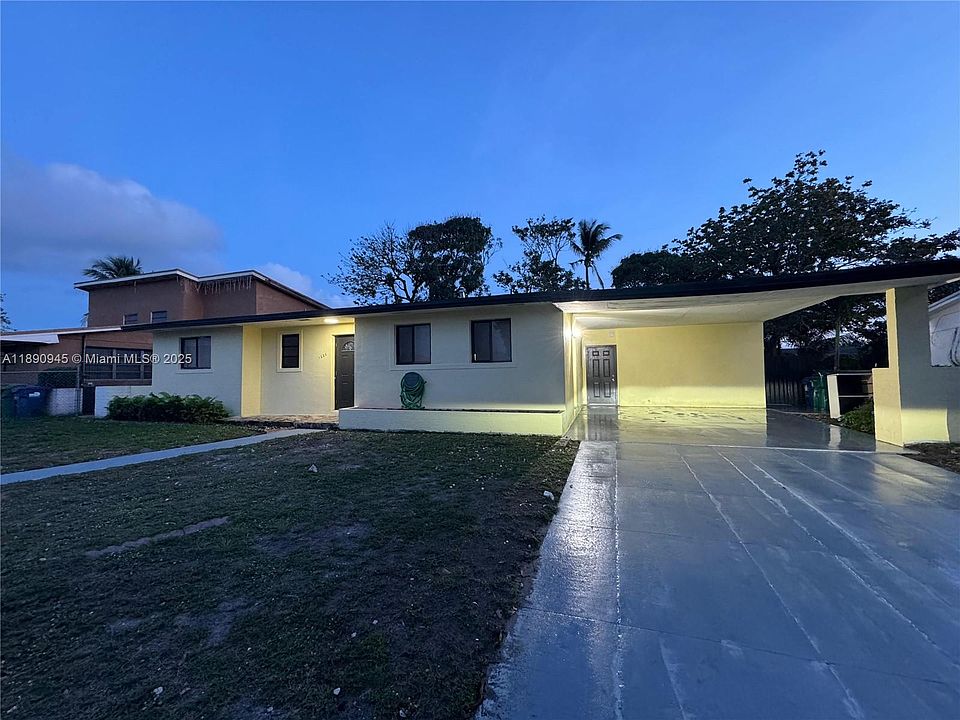 1st image of 1220 NW 180th Ter