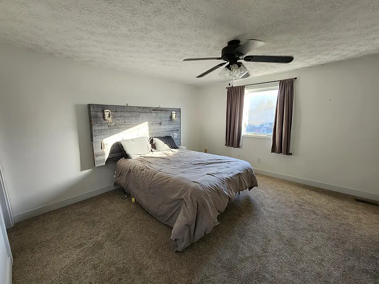 11931 Copper Mountain Dr — Photo 18