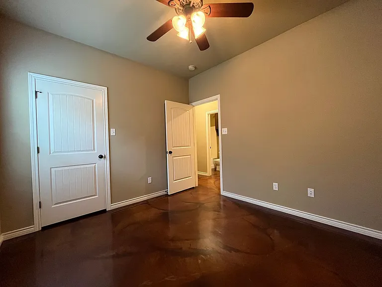 3124 Silver Saddle Dr — Photo 17