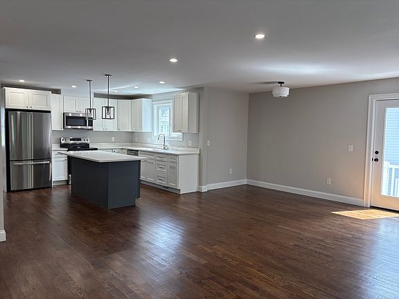 5th image of 31 Danielles Way