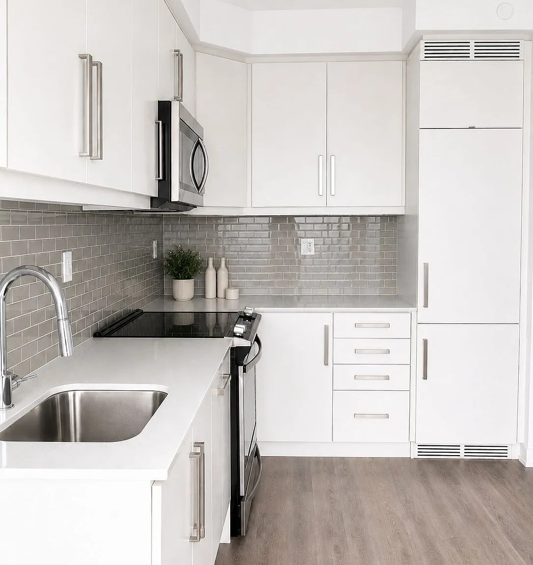 2 bed, $2,900 — Photo 2