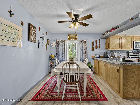 4th image of 8145 Jack Graves Rd