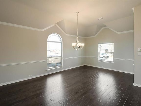 5th image of 318 Tommie Lillian Ln