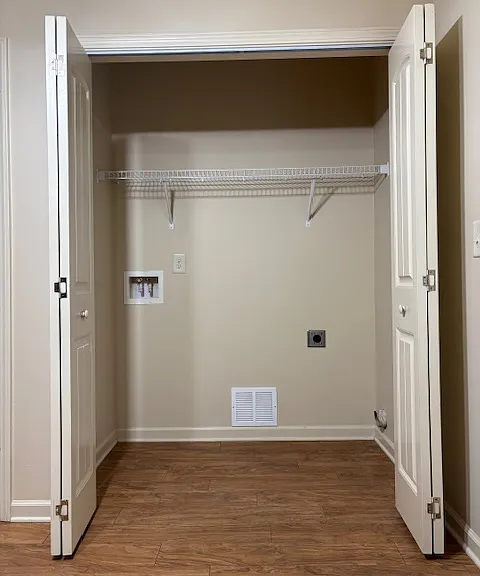 220 Birch St #5 — Photo 7