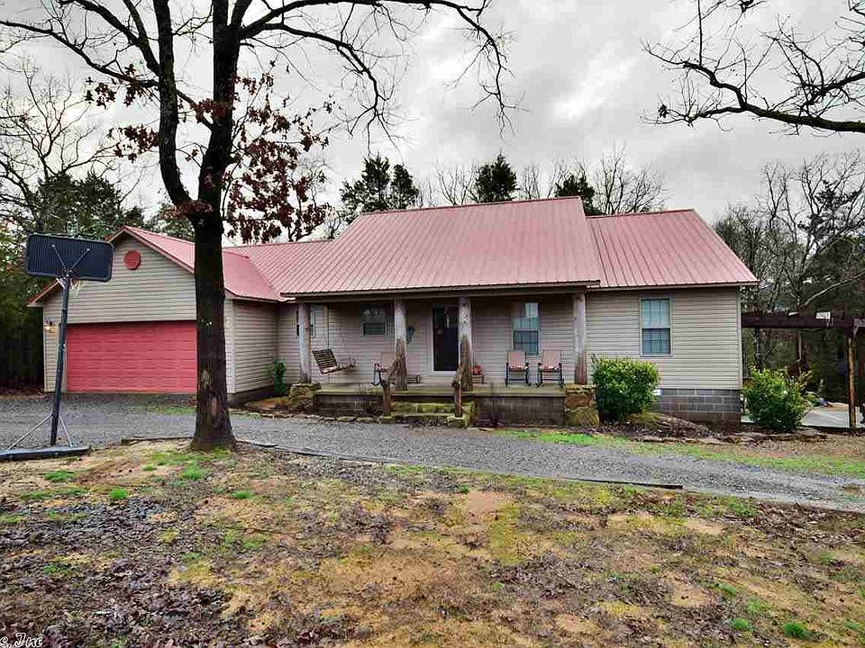 1st image of 122 Kim Dr