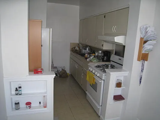 Rented by Alexiou Realty | media 37