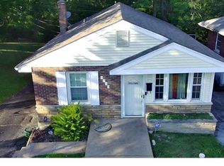6733 Kenwood Dr, Saint Louis, MO