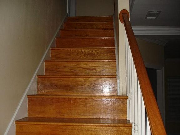 4th image of 23935 Doris Dr