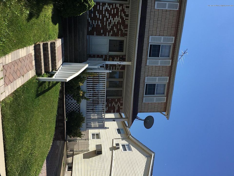 1st image of 144 E Figurea Ave