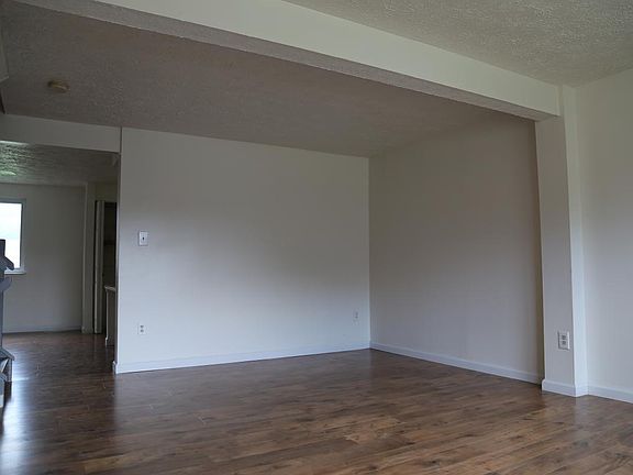 4th image of 430 Mystic View Turn