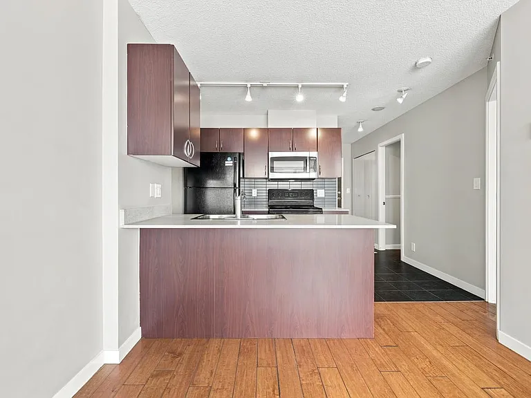 938 Smithe St #2006 — Photo 4