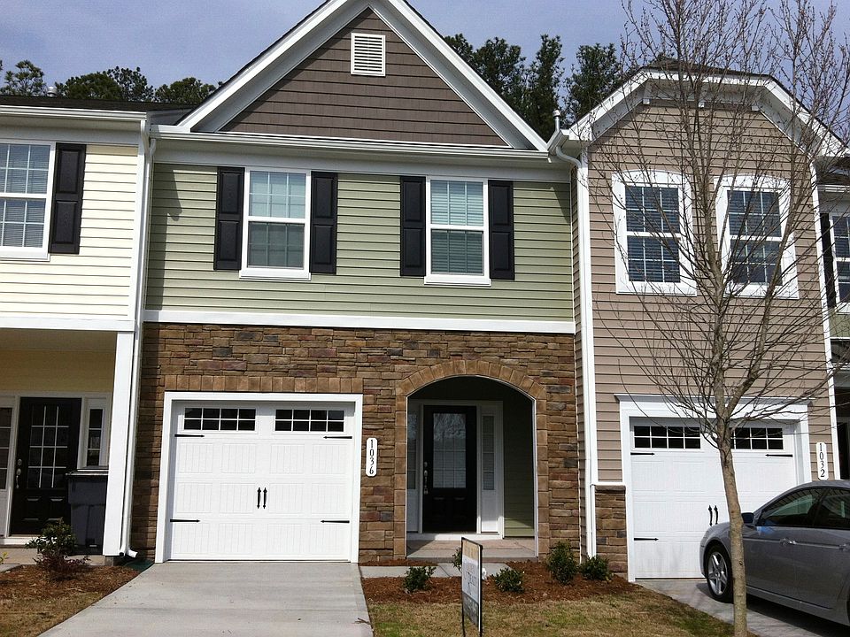 Front View of Home
