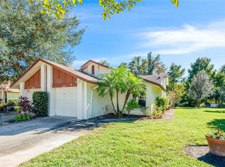3874 Villa Rose Ln, Orlando, FL 32808