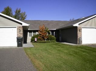 840 Highview Dr APT C, New Richmond, WI 54017
