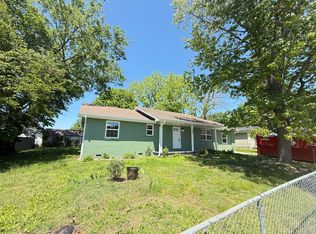 201 E Hall St, Ozark, MO 65721